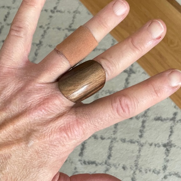 NEW Handmade Chunky Natural Wood Ring. Size 7.5 - Picture 5 of 8